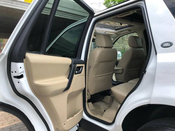 2013 LAND ROVER LR2 NAVIGATION CAMERA PANORAMIC 4X4 GREAT CONDITION... for sale in Brooklyn, NY – photo 15