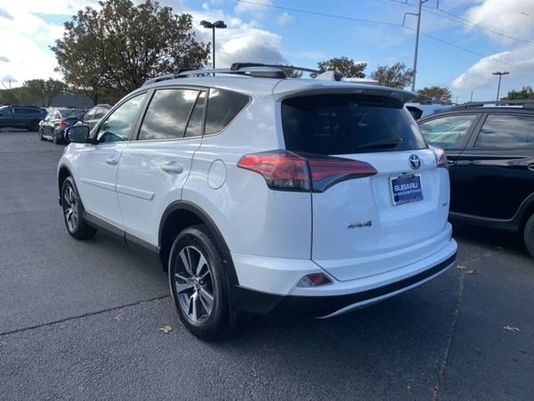 2016 Toyota RAV4 XLE - cars & trucks - by dealer - vehicle... for sale in Georgetown, TX – photo 3