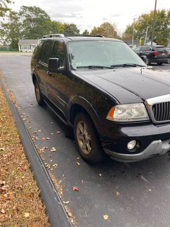 2004 Lincoln Aviator AWD Luxury - Low Miles! for sale in New Bedford, MA – photo 3