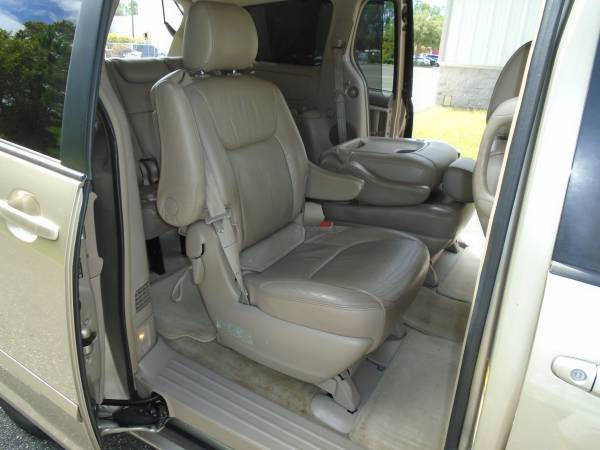 TOYOTA sienna XLE mini van, leather and nice!!!! - cars & trucks -... for sale in GAINESVILLE, FL 32609, FL – photo 14