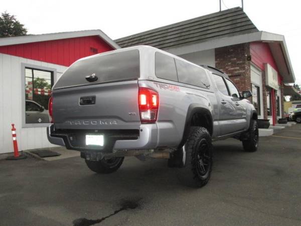 2016 Toyota Tacoma Double Cab TRD Off-Road 4D 6 ft Cars and Trucks for sale in Portland, OR – photo 3