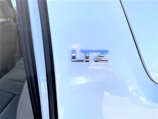 2012 Chevrolet Avalanche 4WD Crew Cab LTZ - - by for sale in Grant, MI – photo 20