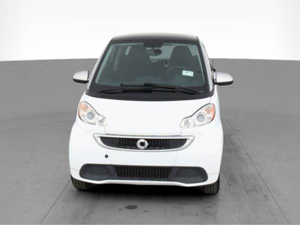 2013 smart fortwo Pure Hatchback Coupe 2D coupe White - FINANCE... for sale in Atlanta, CA – photo 17