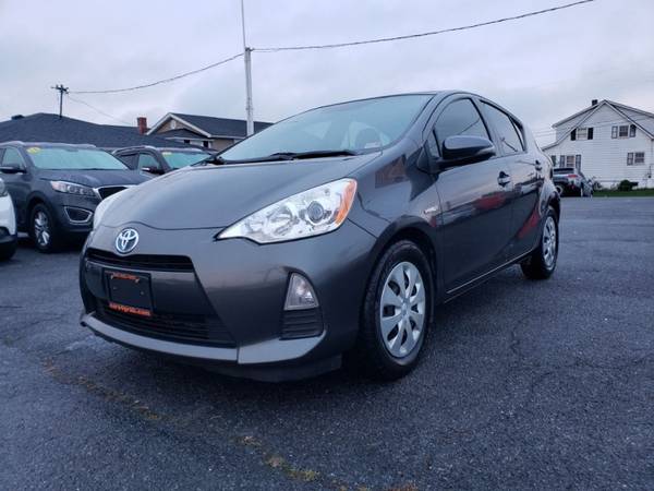 2014 TOYOTA PRIUS C with - cars & trucks - by dealer - vehicle... for sale in Winchester, VA – photo 6