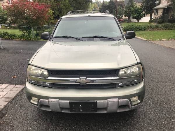 2003 Chevy Trailblazer 4X4 - cars & trucks - by owner - vehicle... for sale in Tallman, NJ – photo 3