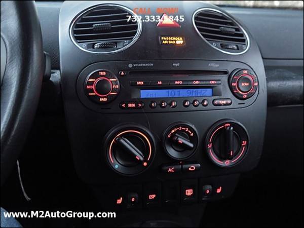 2006 Volkswagen New Beetle 2.5 PZEV 2dr Coupe (2.5L I5 6A) - cars &... for sale in East Brunswick, NJ – photo 9