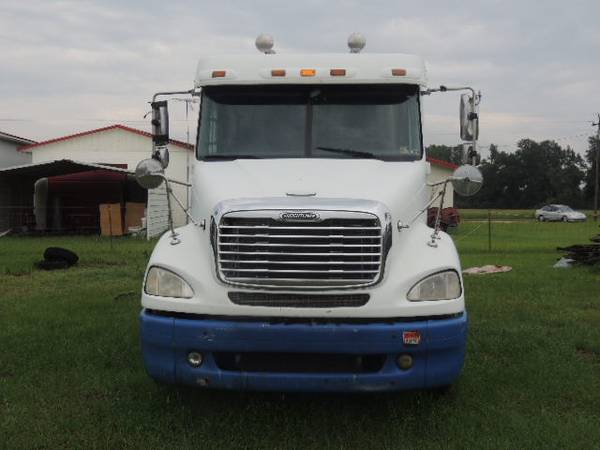 2005 Freightliner Columbia 112 price reduced for sale in Lake Butler, FL, FL