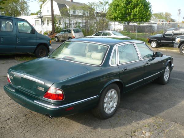 PARTS HAVE BEEN SOLD! not complete now! 1998 Jaguar XJ8-WHOLE-PARTS for sale in Milford, NY – photo 8