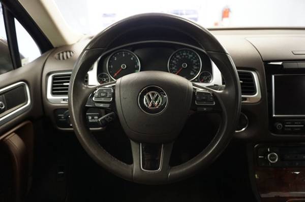2012 Volkswagen Touareg TDI BEST DEALS HERE! Now-$269/mo for sale in Streamwood, IL – photo 18