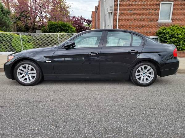 2007 BMW 3 Series 328xi Sedan (MANUAL transmission) for sale in Middle Village, NY – photo 2