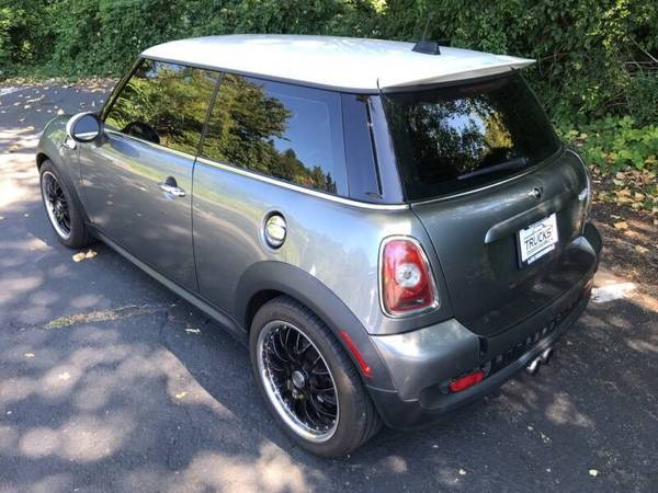 2007 MINI Cooper S 2dr Hatchback - cars & trucks - by dealer -... for sale in Seattle, WA – photo 5