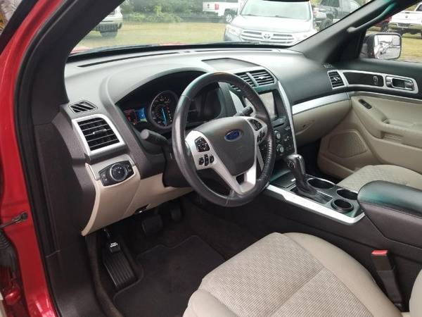 2011 Ford Explorer XLT FWD for sale in Farmville, NC – photo 9