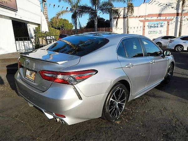 2018 TOYOTA CAMRY SE LEATHER! BACK UP CAMERA! PREMIUM WHEELS! NICE!... for sale in Santa Maria, CA – photo 5