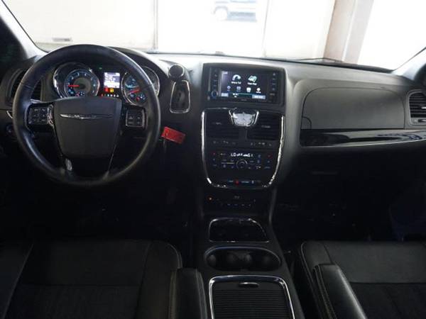 2015 Chrysler Town and Country S 4dr Mini Van for sale in 48433, MI – photo 10