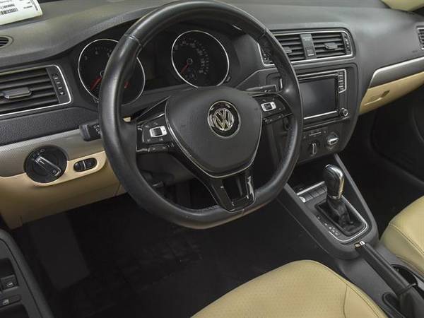 2017 VW Volkswagen Jetta 1.4T SE Sedan 4D sedan Blue - FINANCE ONLINE for sale in Atlanta, GA – photo 2