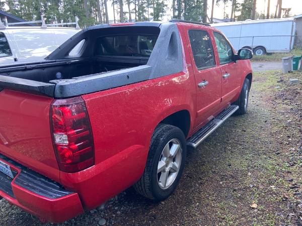 08 Chevy avalanche LTZ - cars & trucks - by owner - vehicle... for sale in Auburn, WA – photo 6