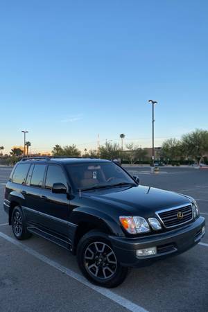2000 Lexus LX470 For Sale! Clean Example for sale in Las Vegas, NV – photo 2
