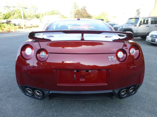 2015 NISSAN GT-R PREMIUM GTR - ONLY 11K MILES - FACTORY WARRANTY! for sale in Worcester, MA – photo 6