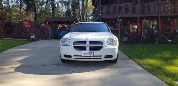 2006 Dodge Magnum - cars & trucks - by owner - vehicle automotive sale for sale in Winnsboro, SC – photo 3