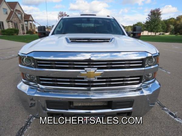 2018 CHEVROLET 3500HD CAB CHASSIE DRW DURAMAX 4WD BED NEW TIRES... for sale in Neenah, WI – photo 3