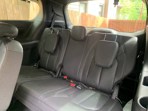 2018 Pacifica S with Transfer Seat for sale in Washington, District Of Columbia – photo 5