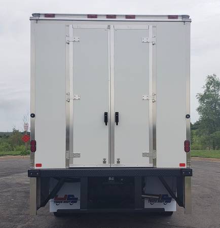 ~ ~ ~ 2019 RAM 5500 Tradesman Chassis Cab 4x2 ( Cargo Box ) ~ ~ ~ -... for sale in Mukwonago, WI – photo 8