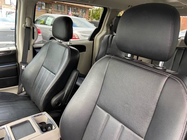 2013 Chrysler Town and Country Touring L 4dr Mini Van **GUARANTEED... for sale in Hyannis, RI – photo 19