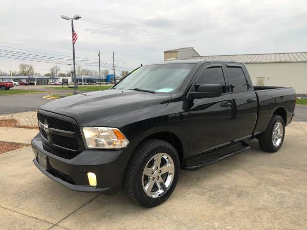 2016 RAM 1500 ST QUAD CAB 4X4 - - by dealer - vehicle for sale in Greenfield, IN – photo 3