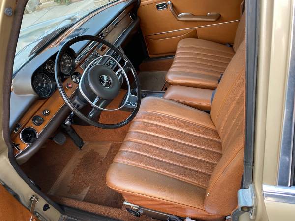 1972 Mercedes Benz 280SE 4.5V8 - cars & trucks - by owner - vehicle... for sale in Arcadia, CA – photo 7
