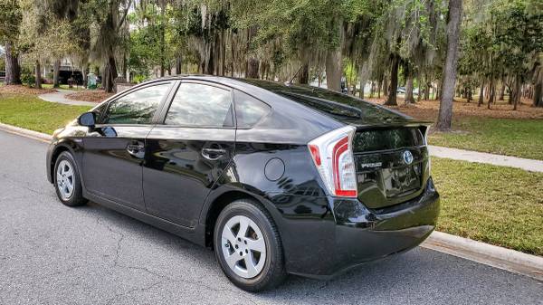 2014 Toyota Prius Clean inside and Out! 51/48 MPG for sale in Savannah, SC – photo 4