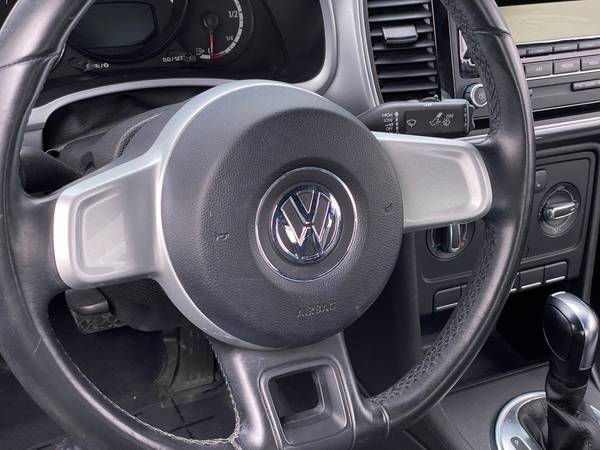 2013 VW Volkswagen Beetle 2.5L Hatchback 2D hatchback Silver -... for sale in Fayetteville, NC – photo 21