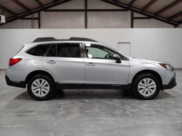 2019 Subaru OUTBACK 2.5I PREMIUM | 12,285 Miles - cars & trucks - by... for sale in MONTROSE, CO – photo 8