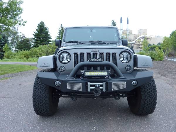 2018 Jeep Wrangler 4 DR Unlimited Golden Eagle w/EXTRAS - cars & for sale in Hudson, MN – photo 3