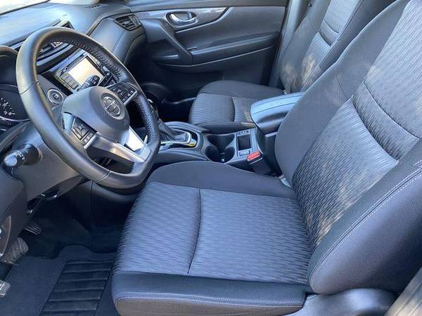 2018 Nissan Rogue SV Sport Utility 4D - FREE CARFAX ON EVERY VEHICLE... for sale in Los Angeles, CA – photo 10