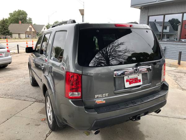 2009 Honda Pilot EX | 4WD | 3rd Row | 2 Owner | Auto | 137K Miles -... for sale in Omaha, NE – photo 10