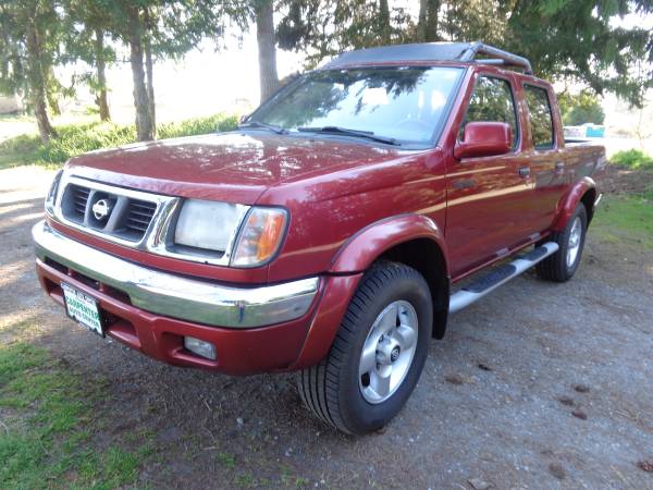 2000 Nissan Frontier SE 4x4 Crew Cab - 2 Owners - Clean Carfax! for sale in Sequim, WA – photo 4