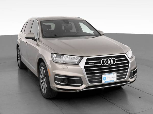 2017 Audi Q7 3.0T Prestige Sport Utility 4D suv Silver - FINANCE -... for sale in Cleveland, OH – photo 16