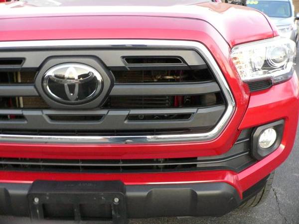 18 Toyota Tacoma Crew 4x4, Burgandy w/ matching cap, Clean! We... for sale in Binghamton, PA – photo 22