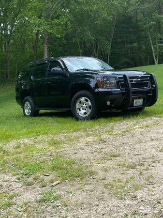 2011 Chevy Tahoe - cars & trucks - by owner - vehicle automotive sale for sale in Greene, RI – photo 3