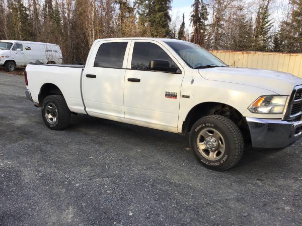 Lowered Price 2012 Dodge ram 2500 HD 4 x 4 truck With a hemi for sale in Soldotna, AK – photo 8