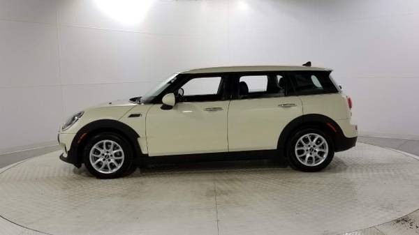 2017 MINI Cooper Clubman Pepper White - - by for sale in Jersey City, NY – photo 2