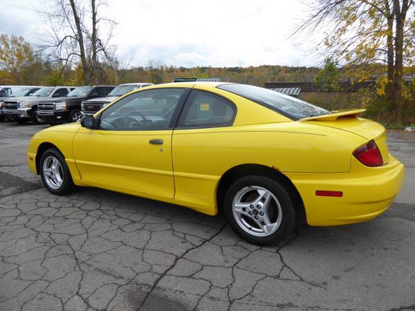 2005 pontiac sunfire auto 2door 167k mi - cars & trucks - by owner -... for sale in Rochester , NY – photo 12