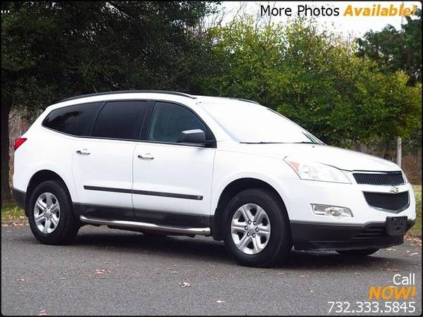 2009 *CHEVROLET* *TRAVERSE* *LS* *SUV* *8-PASSENGER* for sale in East Brunswick, PA – photo 6