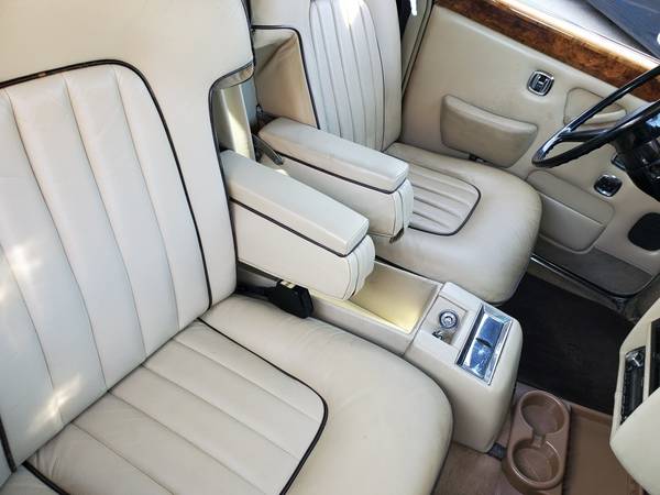 Rolls Royce 1978 Silver Wraith - cars & trucks - by owner - vehicle... for sale in Yuba City, CA – photo 9