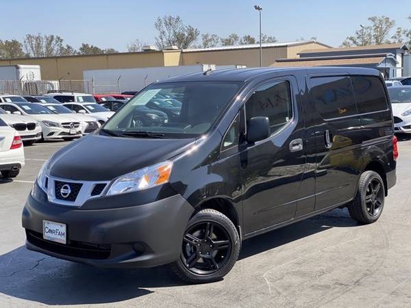 2015 Nissan NV200 SV - - by dealer - vehicle for sale in Rialto, CA – photo 5