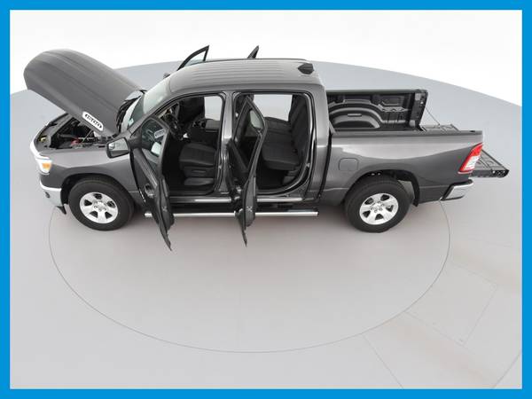 2020 Ram 1500 Crew Cab Big Horn Pickup 4D 5 1/2 ft pickup Gray for sale in Youngstown, OH – photo 16