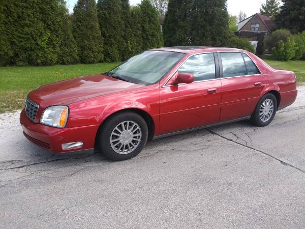 2004 Cadillac De Ville for sale in milwaukee, WI