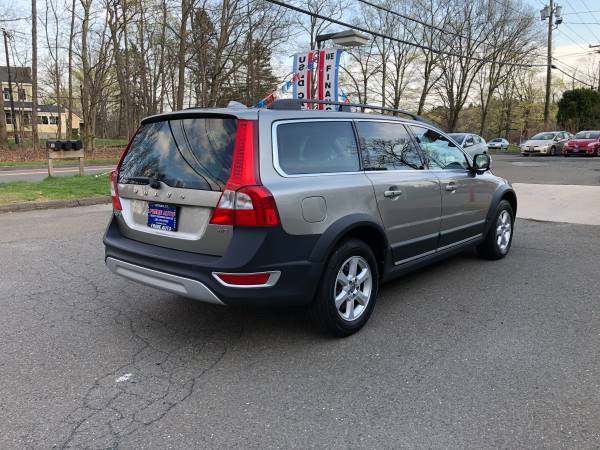 2013 Volvo XC70 3 2 AWD Bluetooth BLIS - - by for sale in Bethany, CT – photo 5