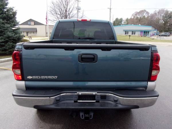 2006 Chevrolet Silverado 1500 LT1 4dr Extended Cab 4WD 6 5 ft SB for sale in Waukesha, WI – photo 9