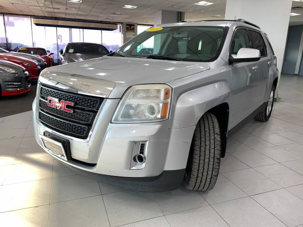 2010 GMC TERRAIN SLT-1 - cars & trucks - by dealer - vehicle... for sale in Springfield, IL – photo 3